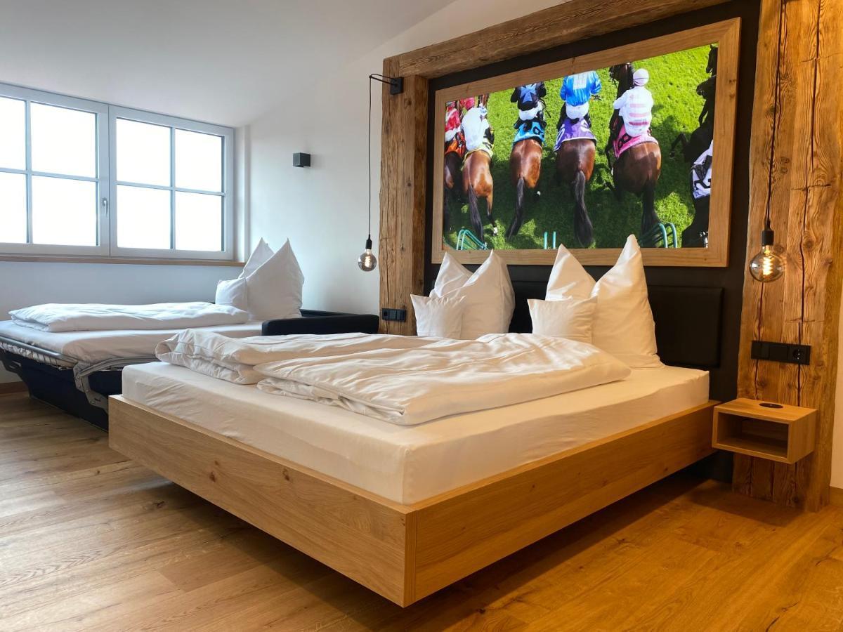 Gasthof & Hotel Bichler Emmering  Екстериор снимка