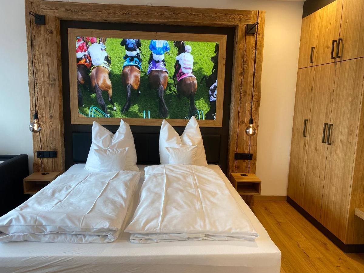Gasthof & Hotel Bichler Emmering  Екстериор снимка