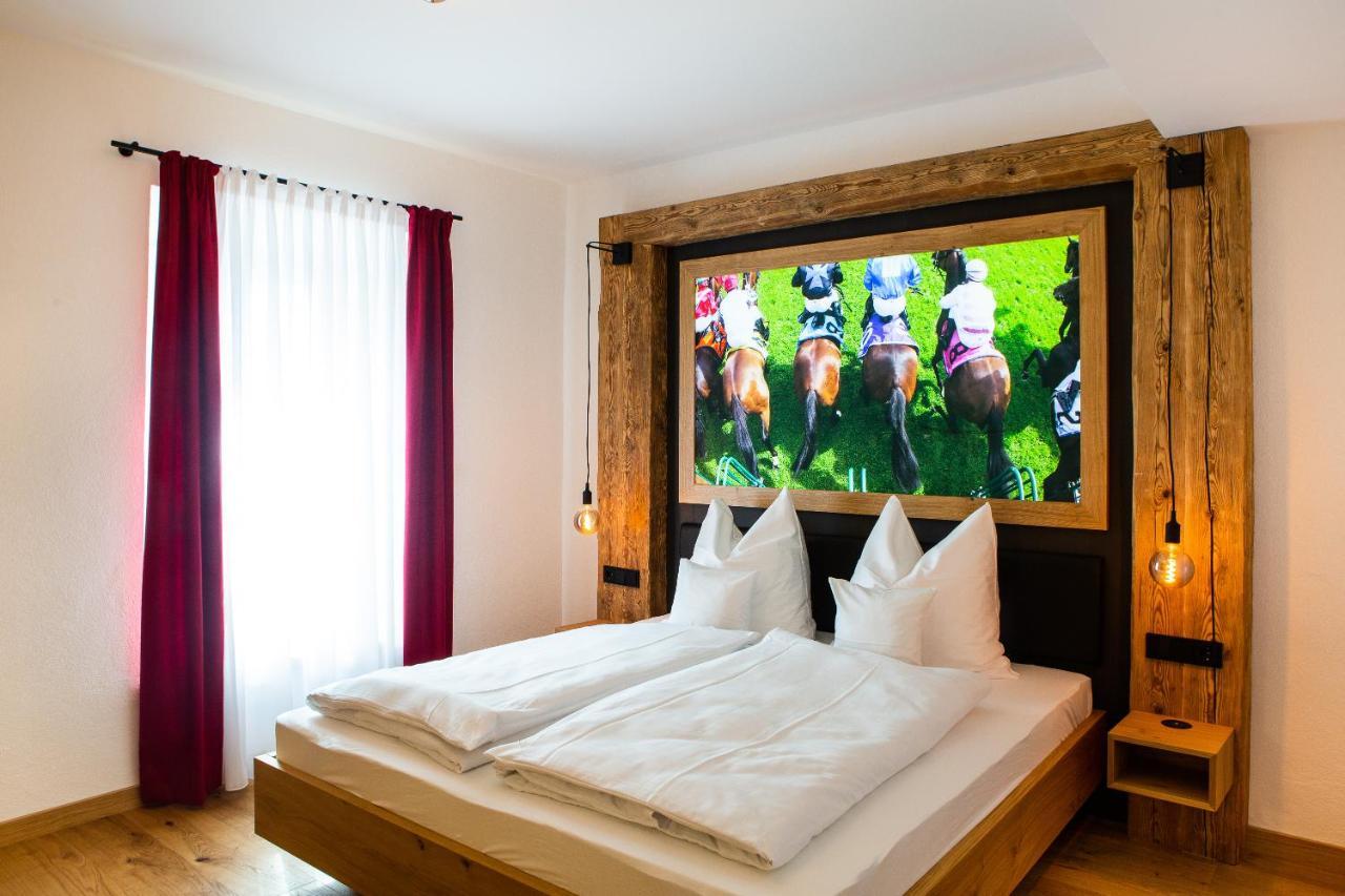 Gasthof & Hotel Bichler Emmering  Екстериор снимка