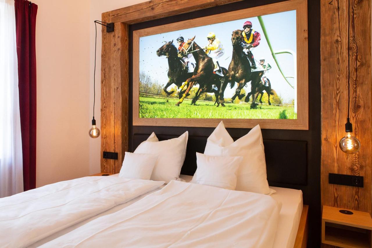 Gasthof & Hotel Bichler Emmering  Екстериор снимка